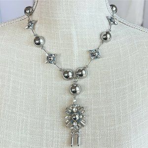 Silver Chrome Blue Crystal Fashion Necklace Never Worn‎ Stunning